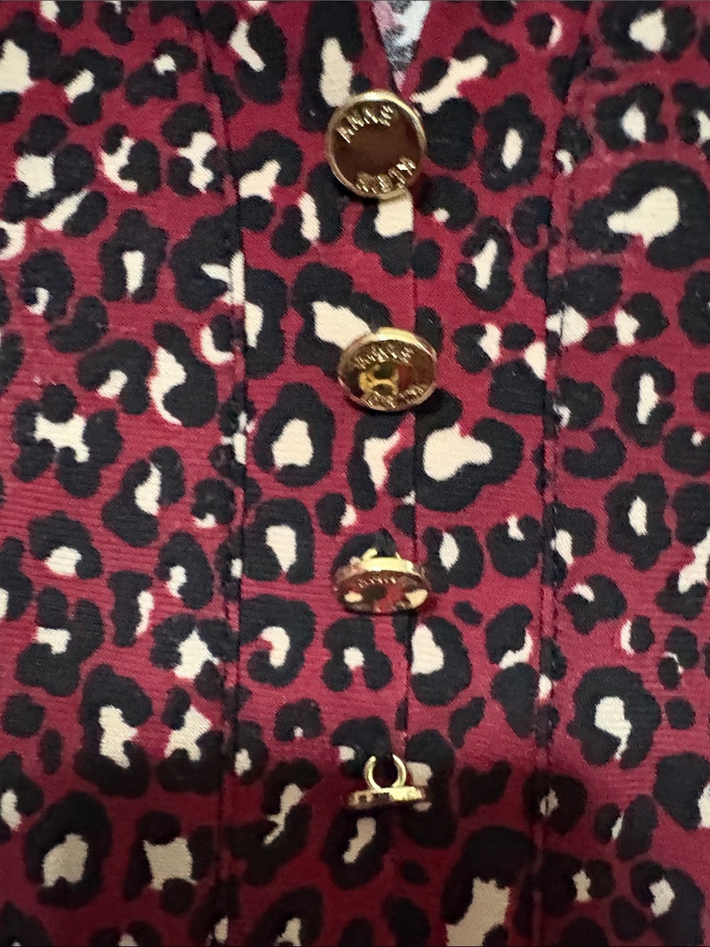 Anne Klein Burgundy Leopard-Print Long Sleeve Henley - Picture 4 of 6